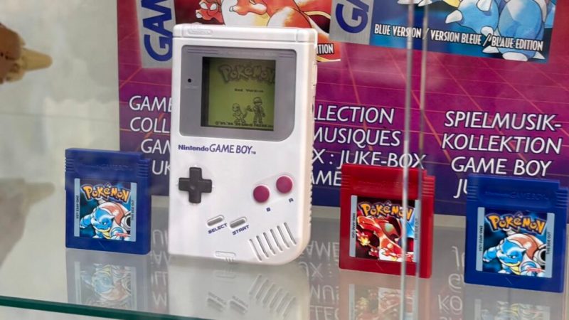 Pokémon Company lance une nouvelle Game Boy… mais ce n&rsquo;est pas ce que vous croyez
