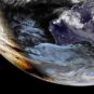 Éclipse du 17 février 2026 vue de l'espace. // Source : Via X @NOAASatellites Éclipse du 17 février 2026 vue de l'espace. // Source : Via X @NOAASatellites