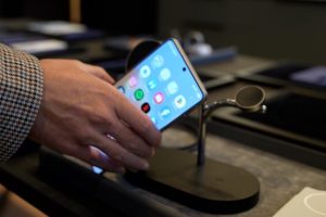 Il n'y a pas d'aimants au dos du Galaxy S26. // Source : Numerama Il n'y a pas d'aimants au dos du Galaxy S26. // Source : Numerama