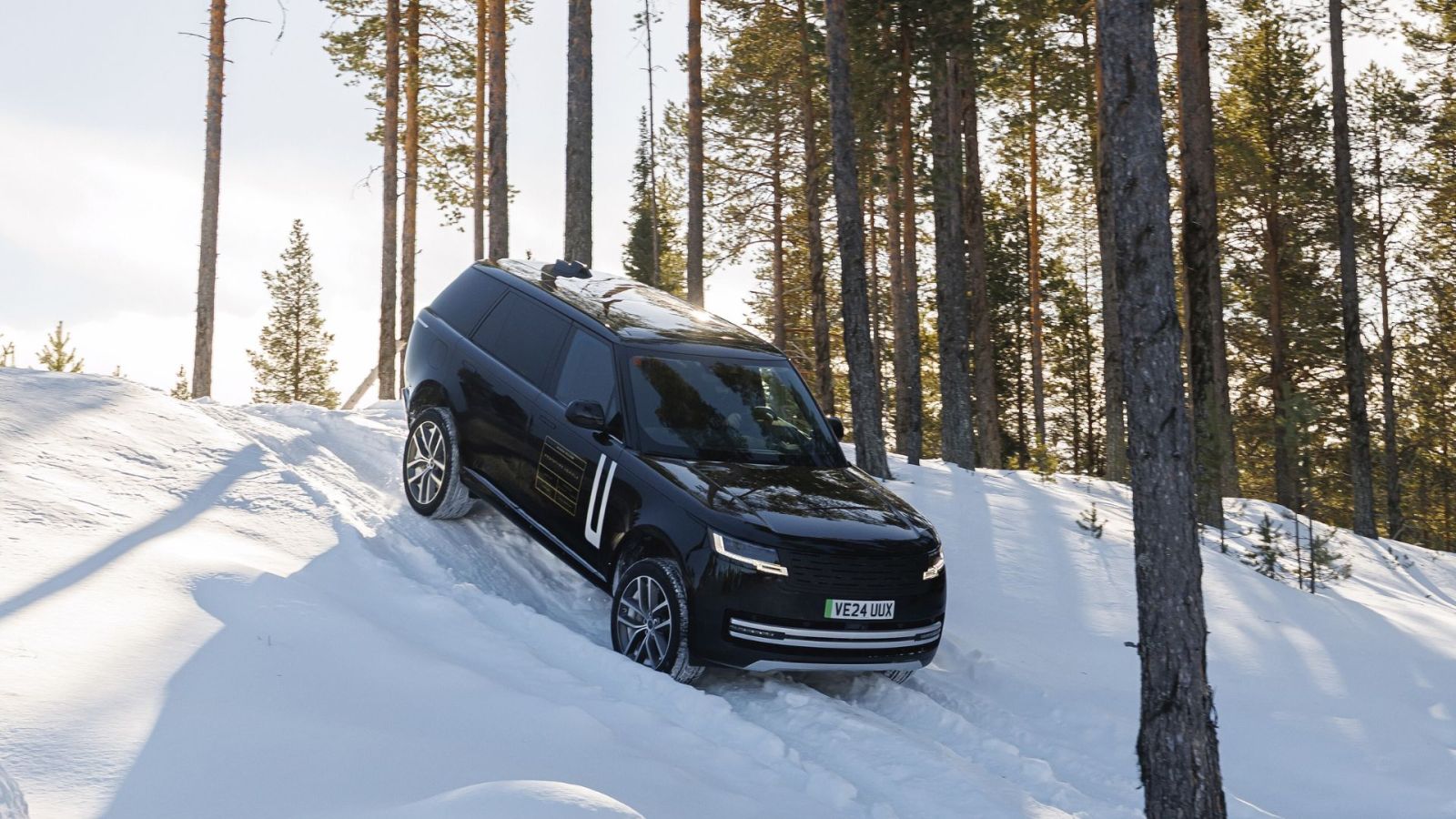 Surprise, il n’y aura pas un, mais deux Range Rover électriques dévoilés cette année