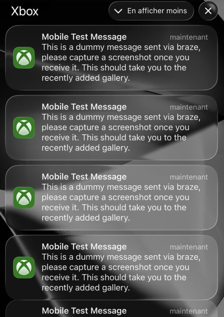 Capture d'écran effectuée par Numerama, on voit les notifications Xbox. Capture d'écran effectuée par Numerama, on voit les notifications Xbox.