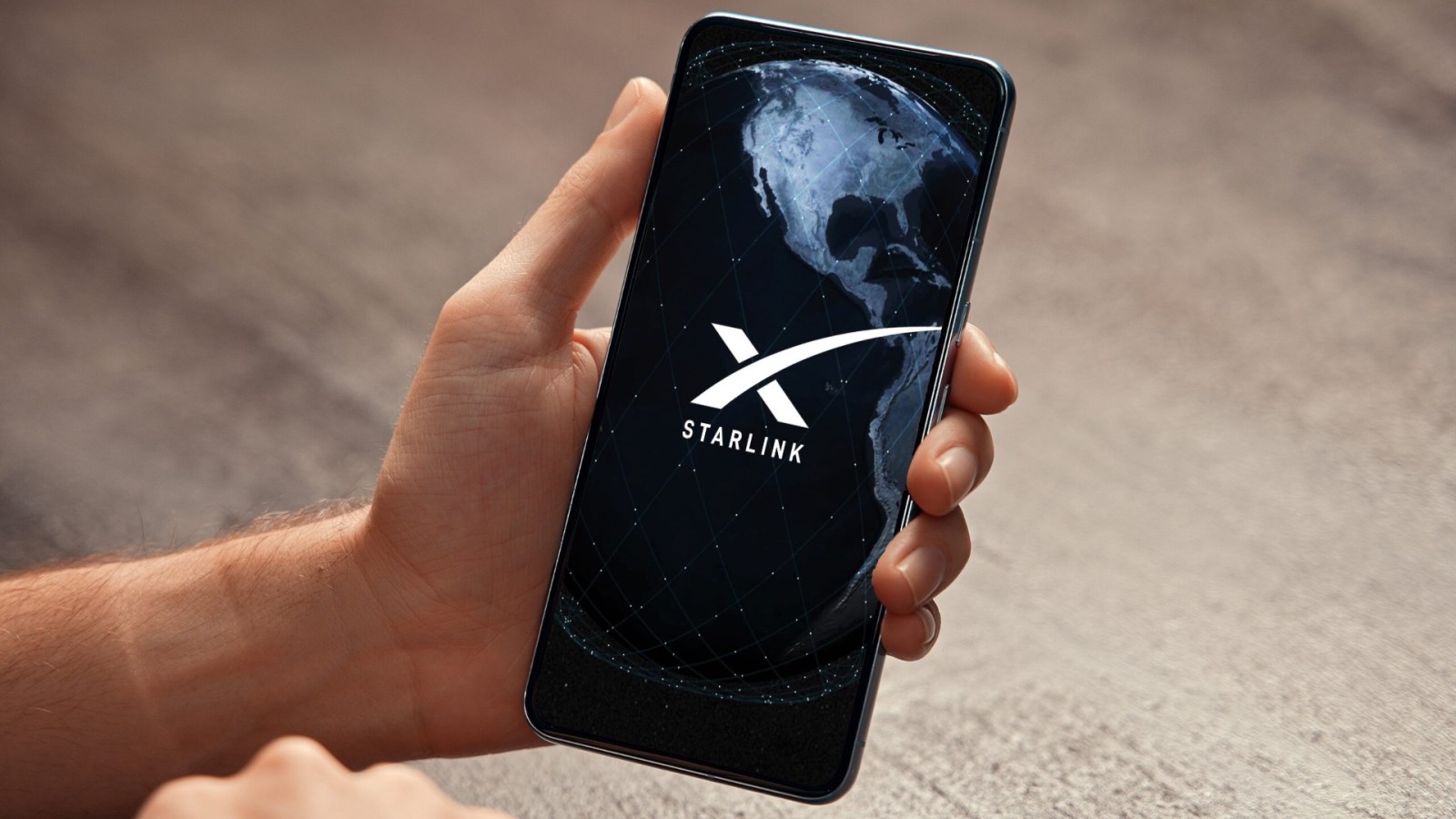 Non, Elon Musk ne va pas sortir de téléphone Starlink ou Tesla
