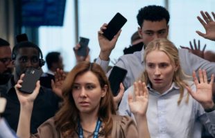 Steal // Source : Amazon Content Services LLC