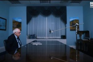 Bernie Sanders interviewe Claude // Source : Bernis Sanders sur X Bernie Sanders interviewe Claude // Source : Bernis Sanders sur X