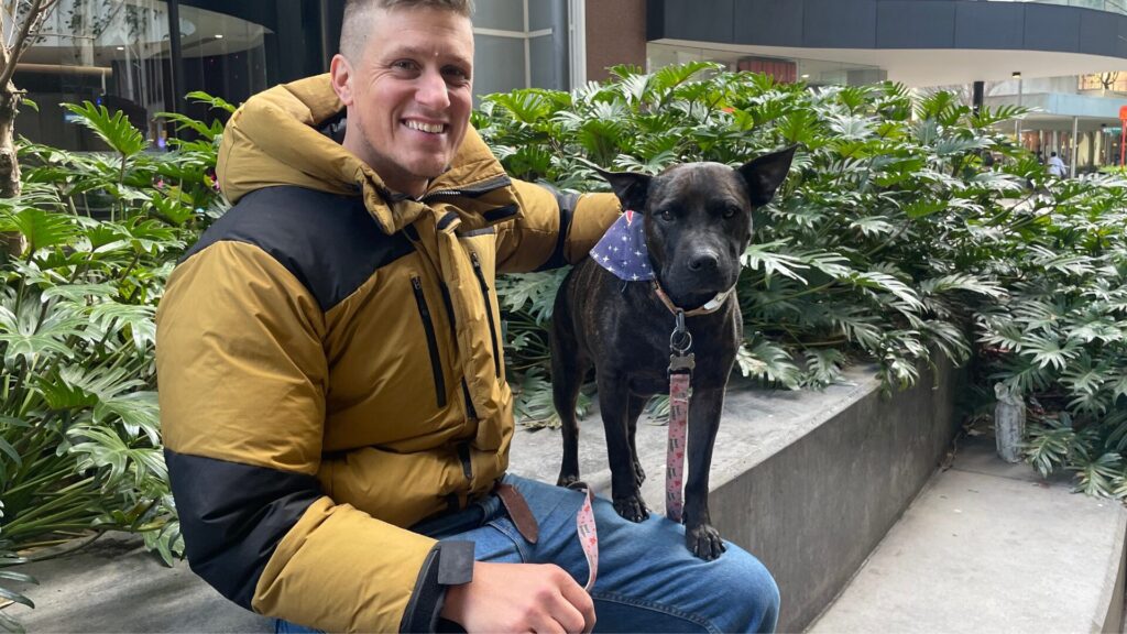 Paul Conyngham s'est aidé de ChatGPT afin de concevoir un vaccin pour son chien. // Source : @Paul_conyngham sur X Paul Conyngham s'est aidé de ChatGPT afin de concevoir un vaccin pour son chien. // Source : @Paul_conyngham sur X