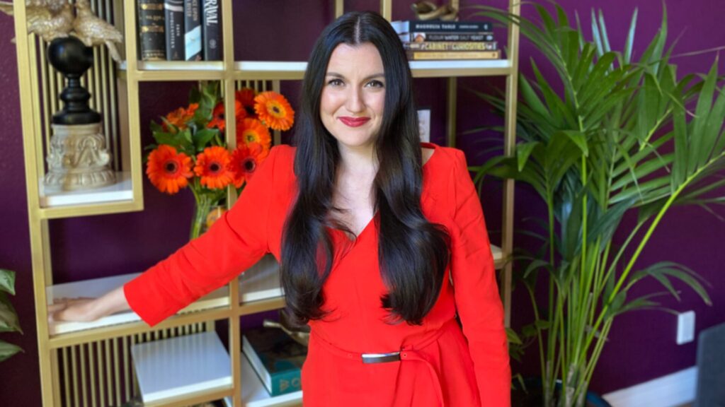 Fidji Simo, patronne des applications chez OpenAI // Source : Wikimedia Commons - KrackenUni