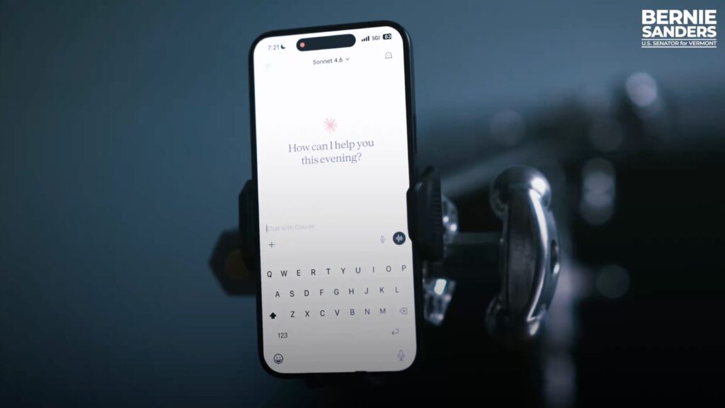 Bernie Sanders &eacute;change avec Claude Sonnet 4.6. // Source : Bernie Sanders sur X