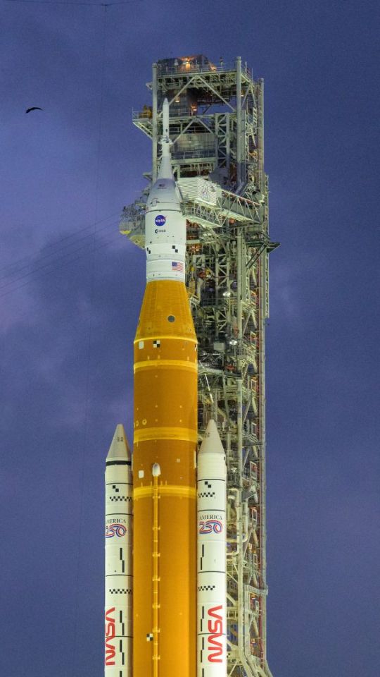 La fusée SLS d'Artémis II. // Source : Flickr/Nasa HQ Photo (image recadrée)