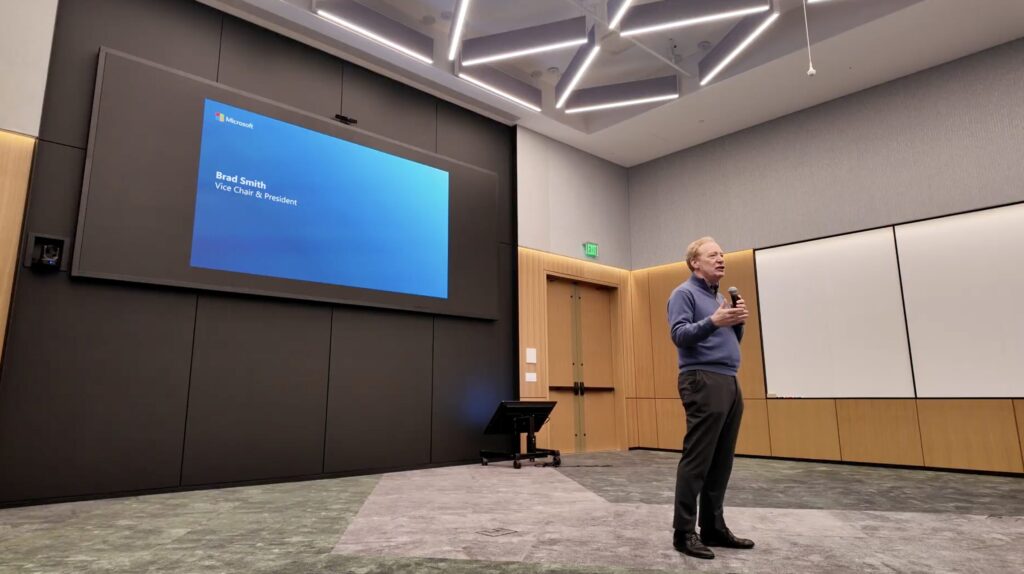 Brad Smith dans les locaux de Microsoft &agrave; Seattle le 5 mars 2026 // Source : Fawzi Ammache