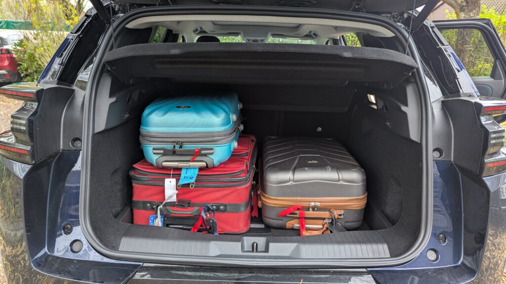 Coffre du Citroën ë-C5 Aircross // Source : Raphaelle Baut pour Numerama