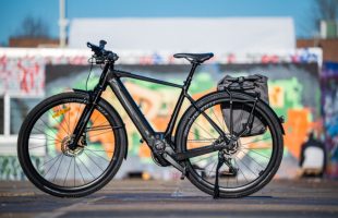 Moustache Dimanche 28 Urban // Source : Jérémy FDIDA