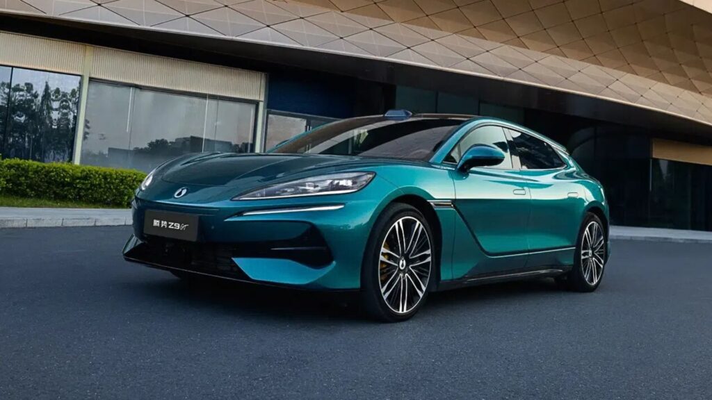 La Denza Z9 GT en Chine (2026) // Source : Denza via Weibo La Denza Z9 GT en Chine (2026) // Source : Denza via Weibo