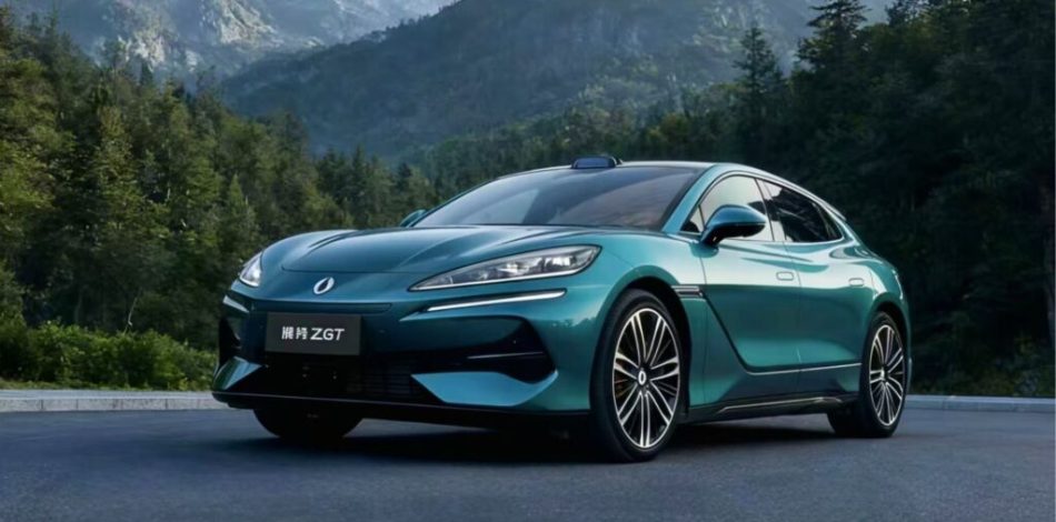 La Denza Z9 GT en Chine (2026) // Source : Denza via Weibo