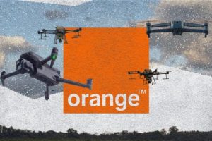 orange drones // Source : Montage Numerama