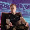 Elon Musk et Tesla  // Source : Montage Numerama