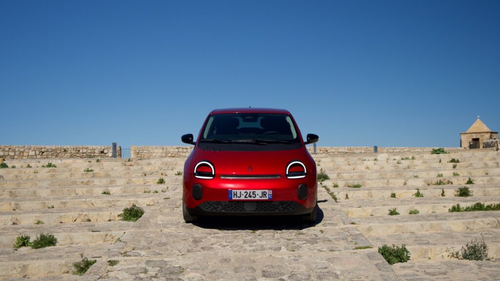 La Renault Twingo E-Tech &agrave; l'essai // Source : Robin San Vicente pour Numerama