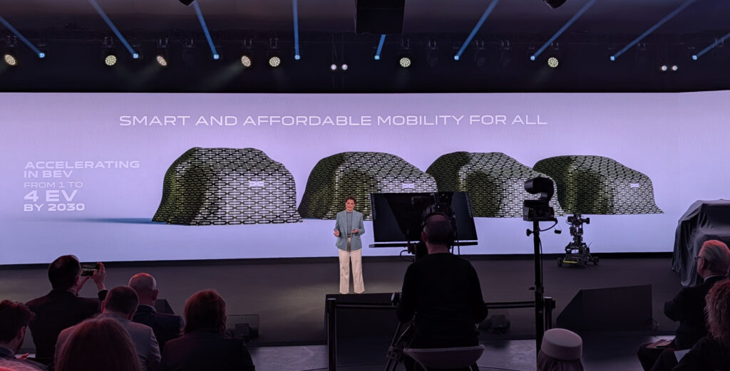 Future gamme Dacia EV // Source : Raphaelle Baut pour Numerama