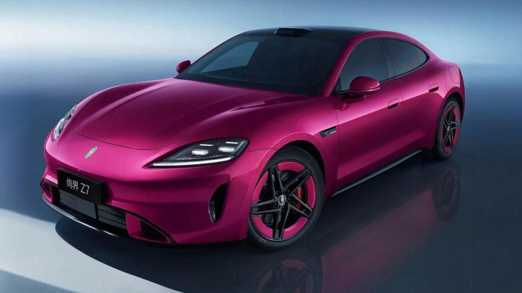 La Huawai SAIC Z7T, clone de la Porsche Taycan Sport Turismo. // Source : SAIC via smzdm