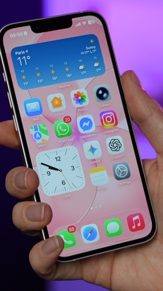 L'iPhone 17e. // Source : Numerama