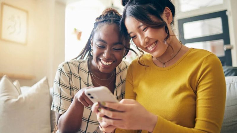 Cet opérateur offre 3 mois d’abonnement avec ses forfaits mobiles