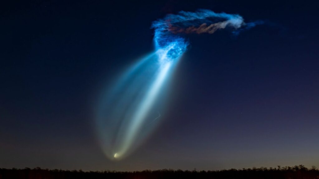 « Méduse spatiale » : ces images d’un lancement de SpaceX sont spectaculaires