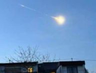 Le phénomène, observé au-dessus de Cologne. // Source : Via X @MoloWarMonitor (image recadrée) Le phénomène, observé au-dessus de Cologne. // Source : Via X @MoloWarMonitor (image recadrée)