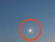 Le bolide observé le 8 mars 2026. // Source : ALLSKY7 / Bernd Klemt – AMS76 Herkenrath/DE ; annotation Numerama Le bolide observé le 8 mars 2026. // Source : ALLSKY7 / Bernd Klemt – AMS76 Herkenrath/DE ; annotation Numerama