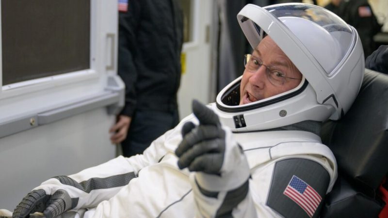 20 minutes de mutisme en orbite : le mystère médical qui a forcé l’évacuation Mike Fincke de l’ISS