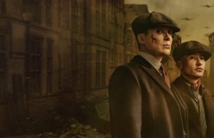 Tommy est de retour dans le film Peaky Blinders : L'Immortel. // Source : Netflix Tommy est de retour dans le film Peaky Blinders : L'Immortel. // Source : Netflix