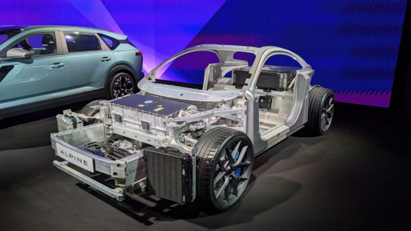 « C’est une bonne solution », ces choix techniques assumés par Renault pour ses voitures électriques qui font pourtant débat