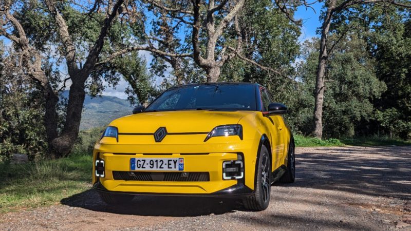Renault devance très largement ses concurrents sur la voiture électrique en avril