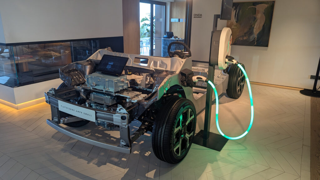 Plateforme AMPR Small (R5/R4)  // Source : Raphaelle Baut pour Numerama