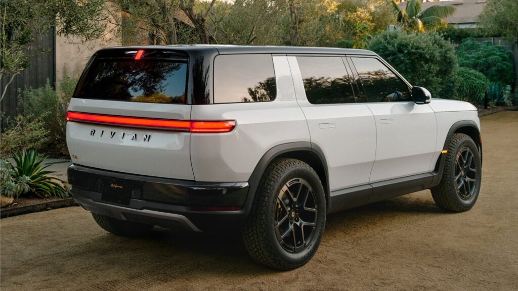 Le nouveau Rivian R2 // Source : Rivian