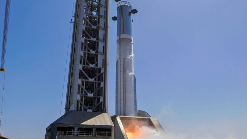 Starship vol 12&nbsp;: SpaceX confirme un problème lors du test moteur, mais va de l&rsquo;avant