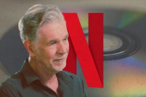 Reed Hastings quitte Netflix // Source : Numerama / Netflix / Graham Bensinger