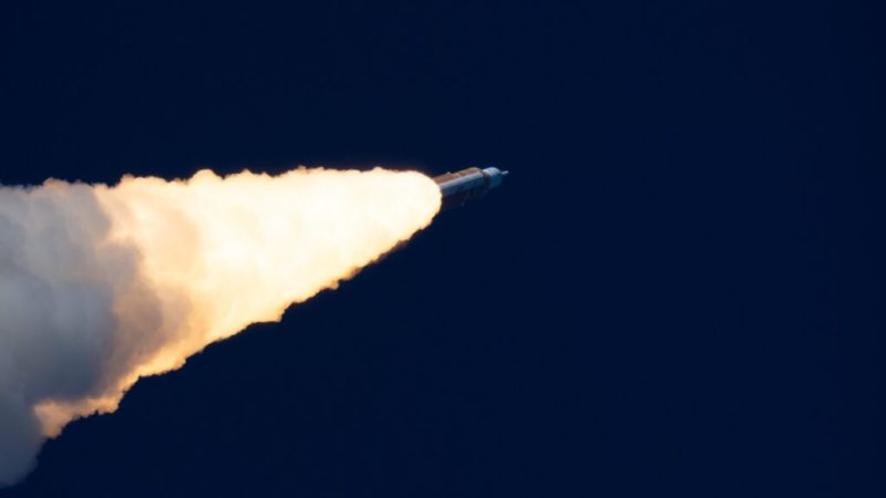 En route pour la Lune&nbsp;: les photos historiques du lancement d&rsquo;Artémis 2