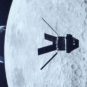 Vue d'artiste de la capsule Orion pendant la mission Art&eacute;mis II. // Source : Capture d'&eacute;cran YouTube Nasa Johnson