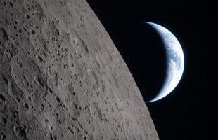 L'un des clichés de la mission Artémis II. // Source : Flickr/Nasa Johnson (image recadrée) L'un des clichés de la mission Artémis II. // Source : Flickr/Nasa Johnson (image recadrée)