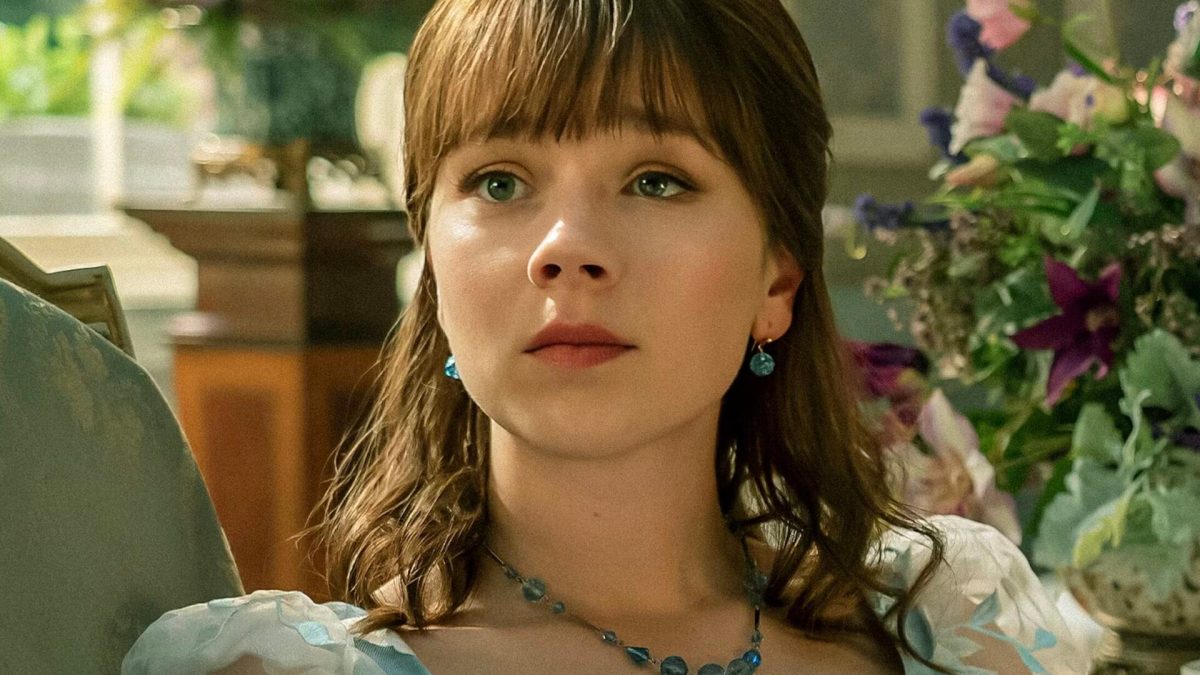 Heloise dans Bridgerton // Source : Netflix