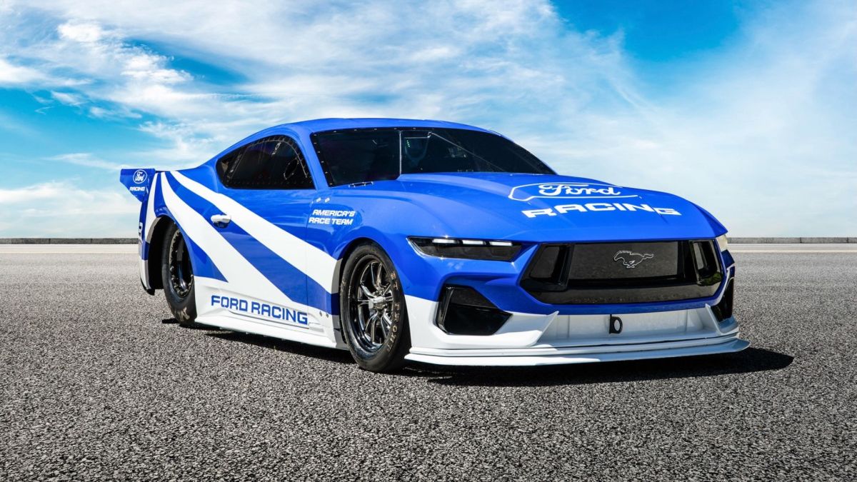 La Ford Mustang Cobra Jet 2200. // Source : Ford Racing