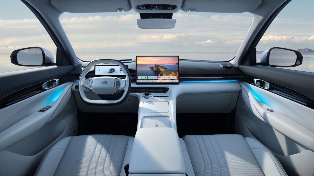 Le Geely E5. // Source : Geely