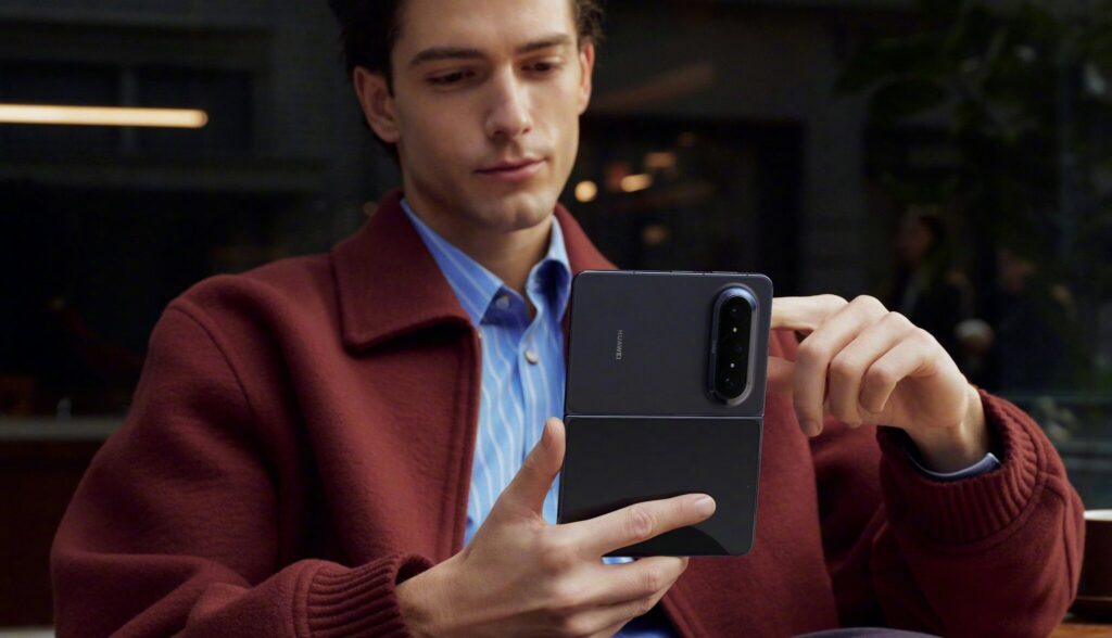 Original : Huawei imagine une utilisation verticale du Pura X Max une fois déplié. Apple aura-t-il la même vision ? Original : Huawei imagine une utilisation verticale du Pura X Max une fois déplié. Apple aura-t-il la même vision ?