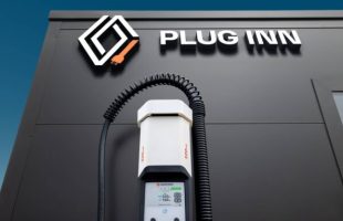 Le réseau de stations Mobilize devient Plug Inn // Source : Renault