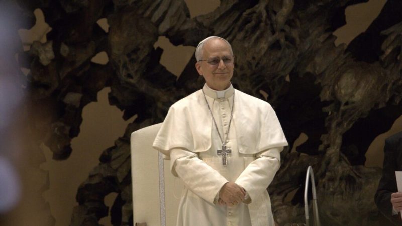 Le pape dénonce l’IA… mais ses messages auraient été écrits par IA