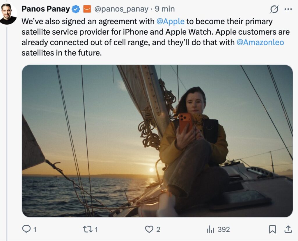 Panos Panay annonce l'accord avec Apple. Panos Panay annonce l'accord avec Apple.