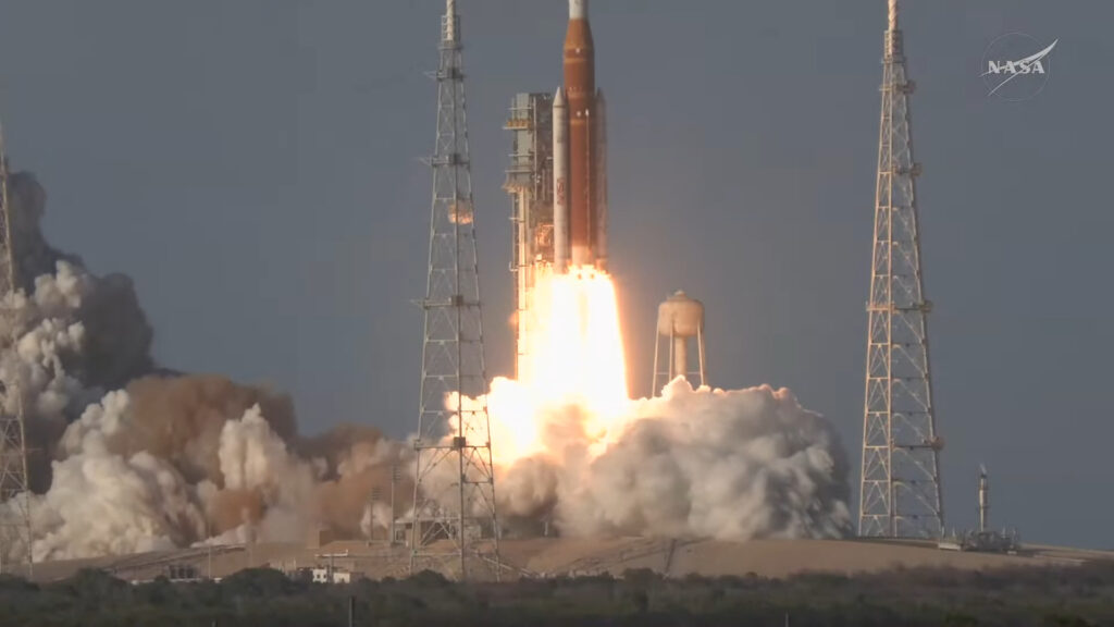 D&eacute;collage ! // Source : Capture d'&eacute;cran Nasa