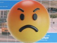 Adieu les feux rouges : les nouveaux CAPTCHA de Google vont vous agacer // Source : Numerama 