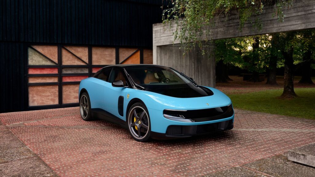 Ferrari Luce // Source : Ferrari
