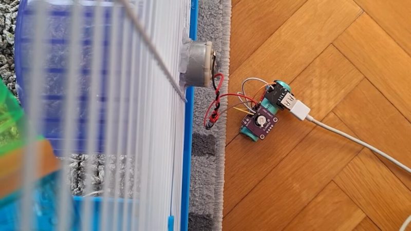 Un ado transforme la roue de son hamster en chargeur de smartphone