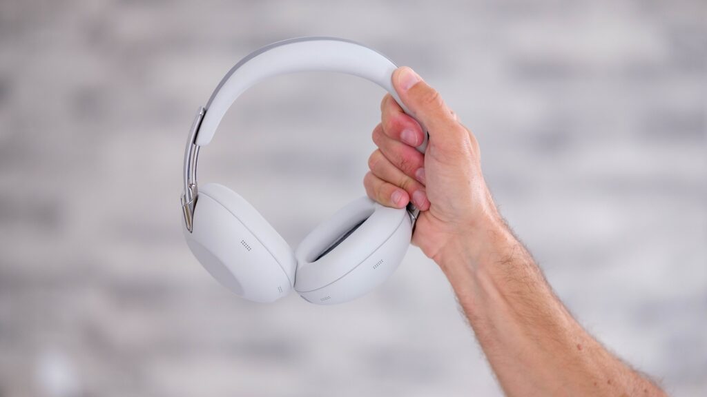 Casque Sony WH-1000X The ColleXion // Source : Tristan Jacquel pour Numerama